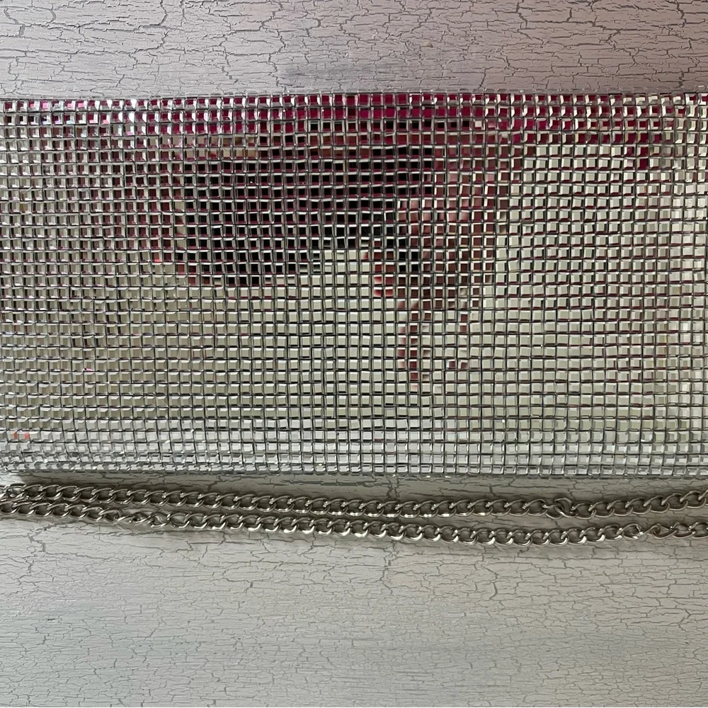 Aqua Silver Clutch w/Removable Crossbody Strap - Picture 7 of 10